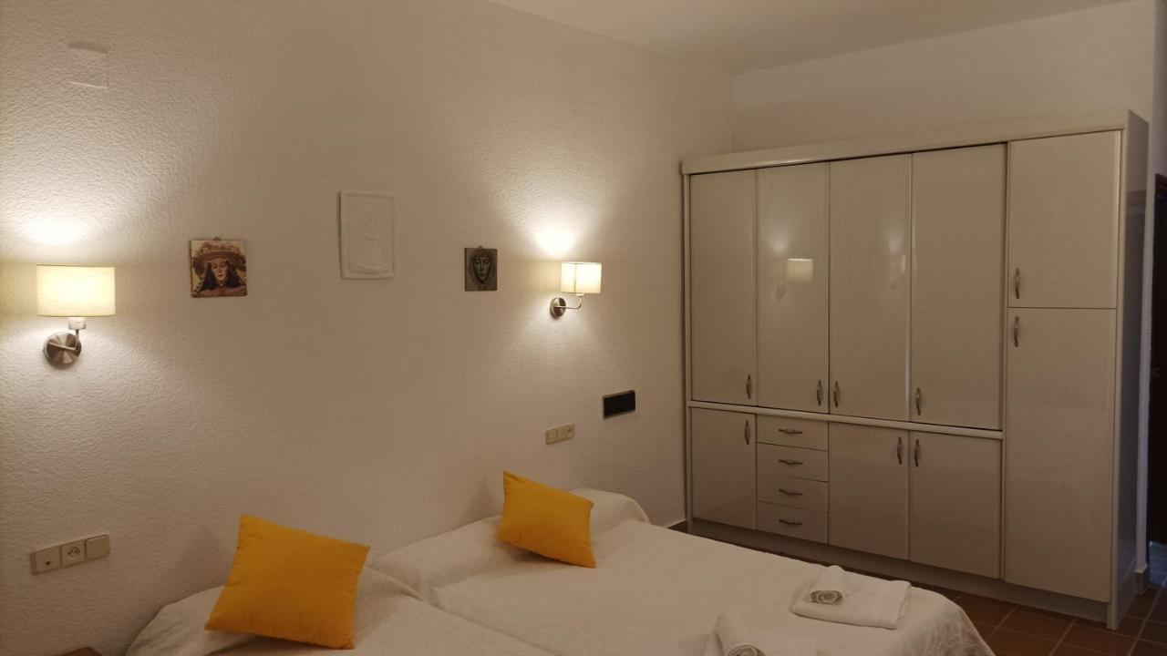 Estudio Reina Y Pastora El Rocio Appartement Buitenkant foto