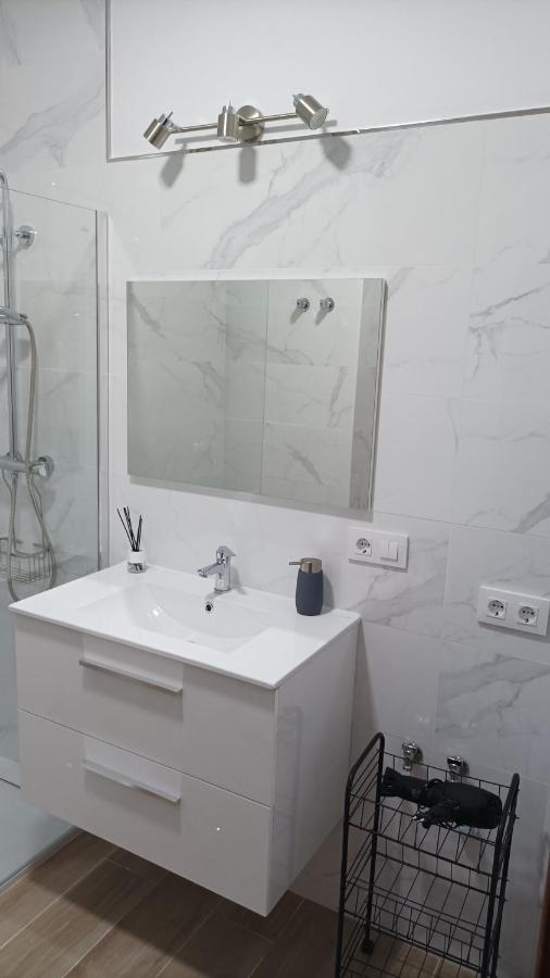 Estudio Reina Y Pastora El Rocio Appartement Buitenkant foto
