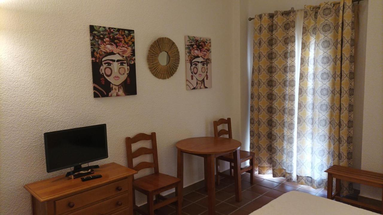 Estudio Reina Y Pastora El Rocio Appartement Buitenkant foto